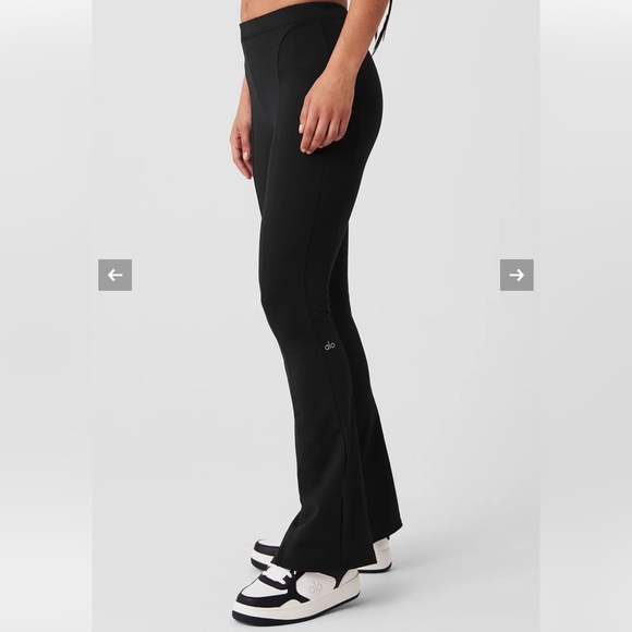 NWT ALO YOGA High-Waist 7/8 Zip It Flare Legging - Picture 5 of 7